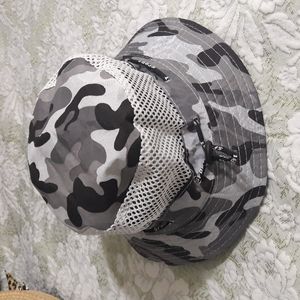 Bucket Hat Unisex  With Airflow Mesh Insert. New Gray Comaflouge New